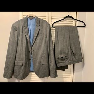 Armani Exchange Suit Size 46